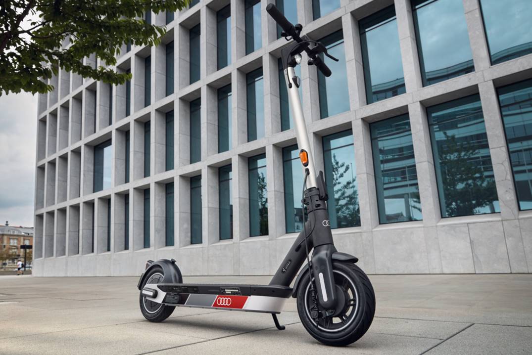 forpligtelse Ejendomsret ærme Audi Shop | Transport | Electric Scooter